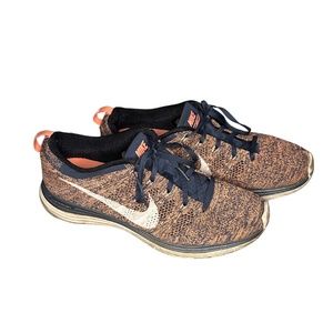 Nike Flyknit Lunar 1